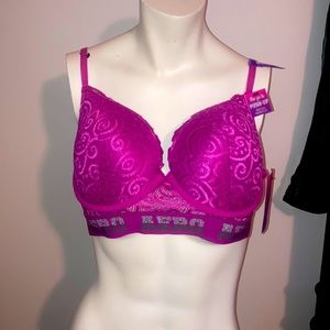 Hot pink AéRopostale push-up bra size 38